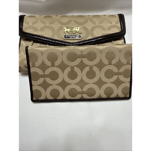 Coach Madison Khaki Signature Op Art Trifold Wallet Clutch